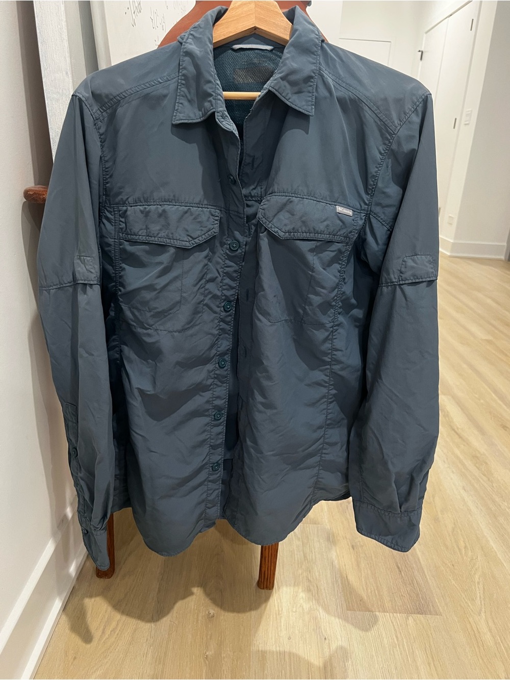 Columbia Lightweight Button-Up Hiking Shirt in Slate Blue